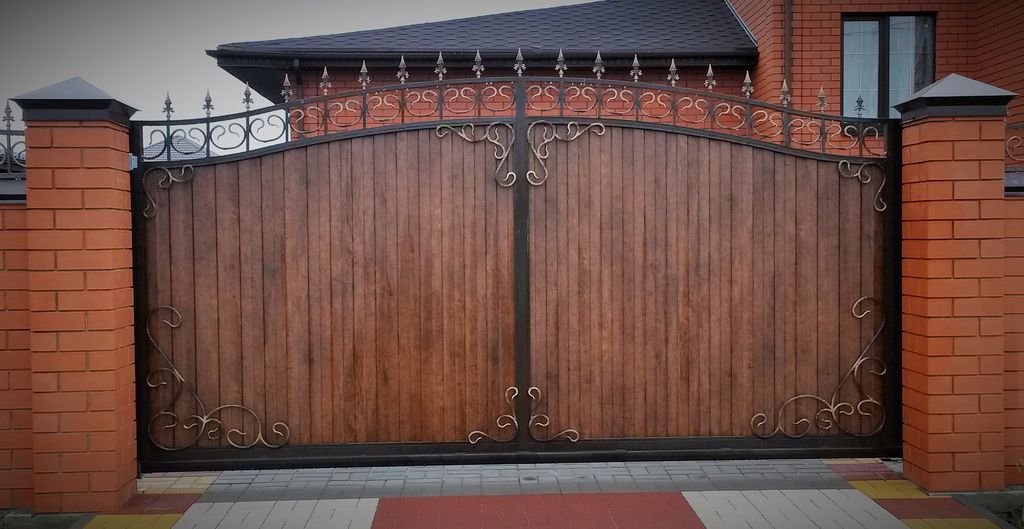 Купить простые ворота для дома: советы по выбору, установке и уходу в Шадринске от 33725 руб | ВоротМастер-Шдр