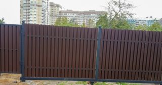 Купить распашные ворота из штакетника Шадринск, цена от 2793 руб.