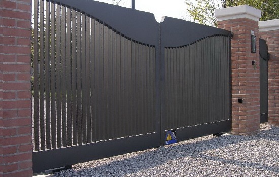 Купить новые ворота Абакан откатные в Шадринске по цене от 84312 руб